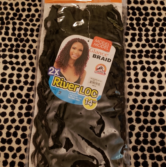 Hair extensions - Picture 1 of 4